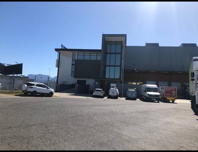 5,418M² WAREHOUSE TO LET IN AIRPORT INDUSTRIA